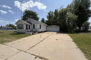 2261 W Grand Ave, Wisconsin Rapids, WI 54495 - Photo 29