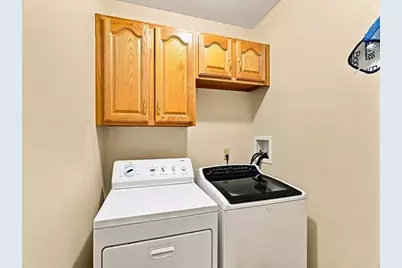 1213 W Jefferson Street, Marshfield, WI 54449 - Photo 17