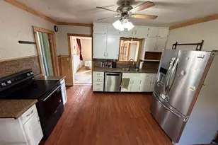 710 N 2nd St, Medford, WI 54451 - Photo 3