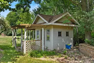 1201 W 11th St, Marshfield, WI 54449 - Photo 7