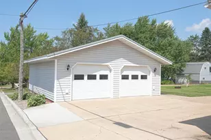 320 Elm St, Athens, WI 54411 - Photo 3