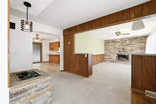 5595 Ellis St, Stevens Point, WI 54482 - Photo 9