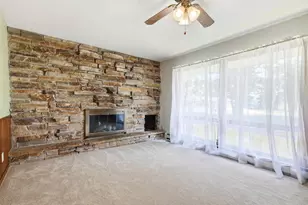 5595 Ellis St, Stevens Point, WI 54482 - Photo 11