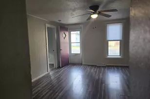 2142 Strongs Ave, Stevens Point, WI 54481 - Photo 7