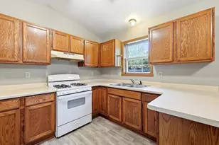 3017-3019 Bush St, Stevens Point, WI 54481 - Photo 11