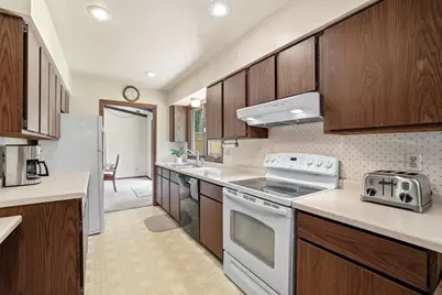 3301 Howard Avenue, Stevens Point, WI 54481 - Photo 17
