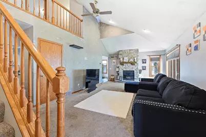 1007 W 3rd Street, Nekoosa, WI 54457 - Photo 7