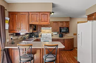 3307 Lindbergh Ave, Stevens Point, WI 54481 - Photo 5