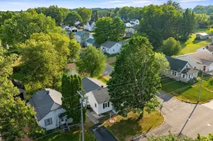 314 W Doege St, Marshfield, WI 54449 - Photo 5