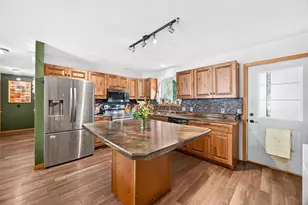 1001 Williams St, Stevens Point, WI 54481 - Photo 9