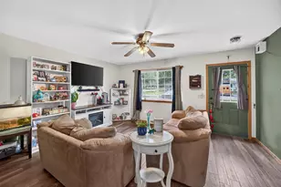 1001 Williams St, Stevens Point, WI 54481 - Photo 3