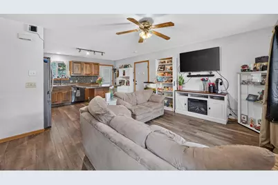 1001 Williams Street, Stevens Point, WI 54481 - Photo 7