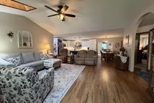 1511-1513 Jonathans Ct, Plover, WI 54467 - Photo 3