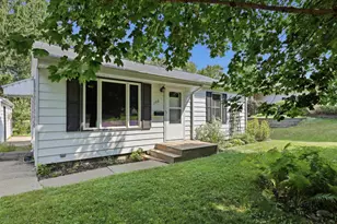 1108 Brown St, Wausau, WI 54403 - Photo 3