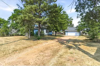 1641 S 6th Street, Wisconsin Rapids, WI 54494 - Photo 1
