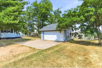1641 S 6th Street, Wisconsin Rapids, WI 54494 - Photo 5