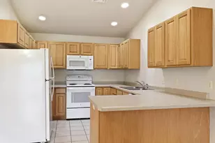 1032 Jasmine Ln, Stevens Point, WI 54482 - Photo 21
