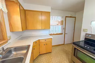 239 S 9th St, Park Falls, WI 54552 - Photo 9