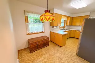 239 S 9th St, Park Falls, WI 54552 - Photo 15