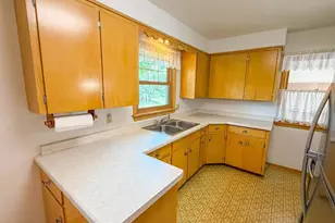 239 S 9th St, Park Falls, WI 54552 - Photo 7