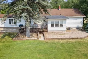 2301 Strange St, Stevens Point, WI 54481 - Photo 7