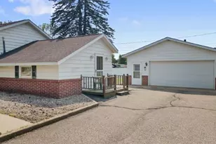 2301 Strange St, Stevens Point, WI 54481 - Photo 5