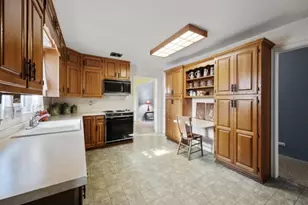 2301 Strange St, Stevens Point, WI 54481 - Photo 15