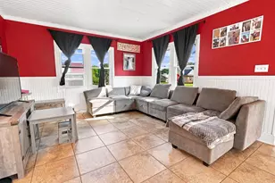 141 N 3rd St, Medford, WI 54451 - Photo 5