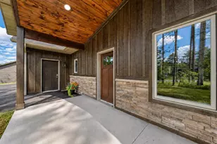 1002 E 10th St, Merrill, WI 54452 - Photo 3