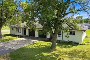 725 - 727 N Plum Ave, Marshfield, WI 54449 - Photo 3