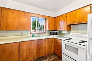 725 - 727 N Plum Ave, Marshfield, WI 54449 - Photo 9