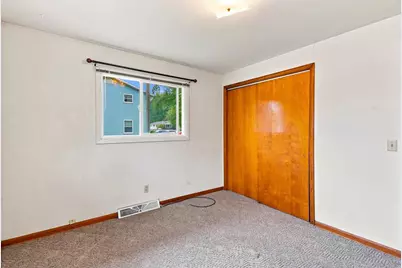 725 - 727 N Plum Avenue, Marshfield, WI 54449 - Photo 17