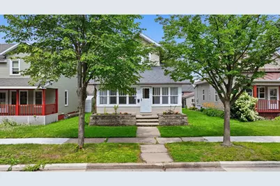 410 S Cedar Avenue, Marshfield, WI 54449 - Photo 1