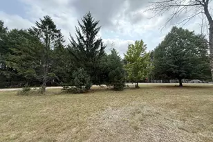 5231 Beach Rd, Wisconsin Rapids, WI 54494 - Photo 9