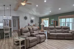 404 N Juno Ave, Marshfield, WI 54449 - Photo 9