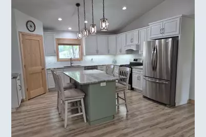 404 N Juno Avenue, Marshfield, WI 54449 - Photo 7