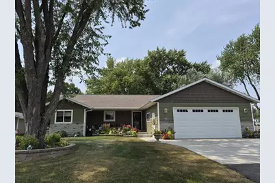 404 N Juno Avenue, Marshfield, WI 54449 - Photo 1