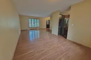 2279 Rickie Dr, Kronenwetter, WI 54455 - Photo 9