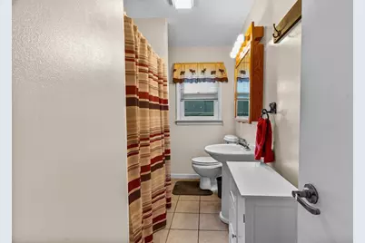 711 E 25th Street, Marshfield, WI 54449 - Photo 15
