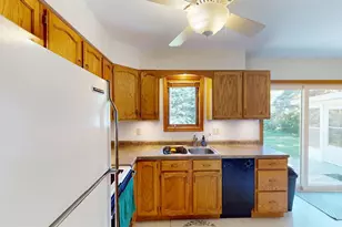 305 N Cherry Ave, Marshfield, WI 54449 - Photo 19