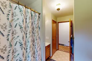 305 N Cherry Ave, Marshfield, WI 54449 - Photo 23
