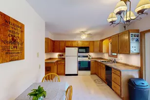 305 N Cherry Ave, Marshfield, WI 54449 - Photo 21