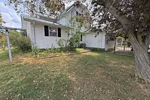 105 N Hendren Ave, Greenwood, WI 54449 - Photo 11