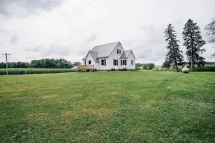 W1937 Hill Rd, Granton, WI 54436 - Photo 5