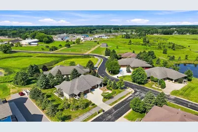 1110 Wildflower Drive, Marshfield, WI 54449 - Photo 11