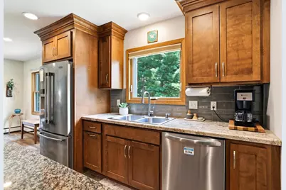 1832 April Lane, Stevens Point, WI 54481 - Photo 5