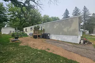 905 E Kalsched St, Marshfield, WI 54449 - Photo 17