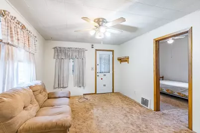 1005 S 12th Avenue, Wausau, WI 54401 - Photo 11