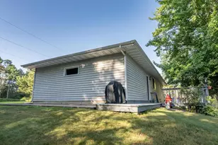 565 Pine St, Medford, WI 54451 - Photo 27