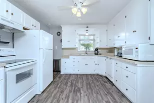 519 Kamke St, Rothschild, WI 54474 - Photo 11